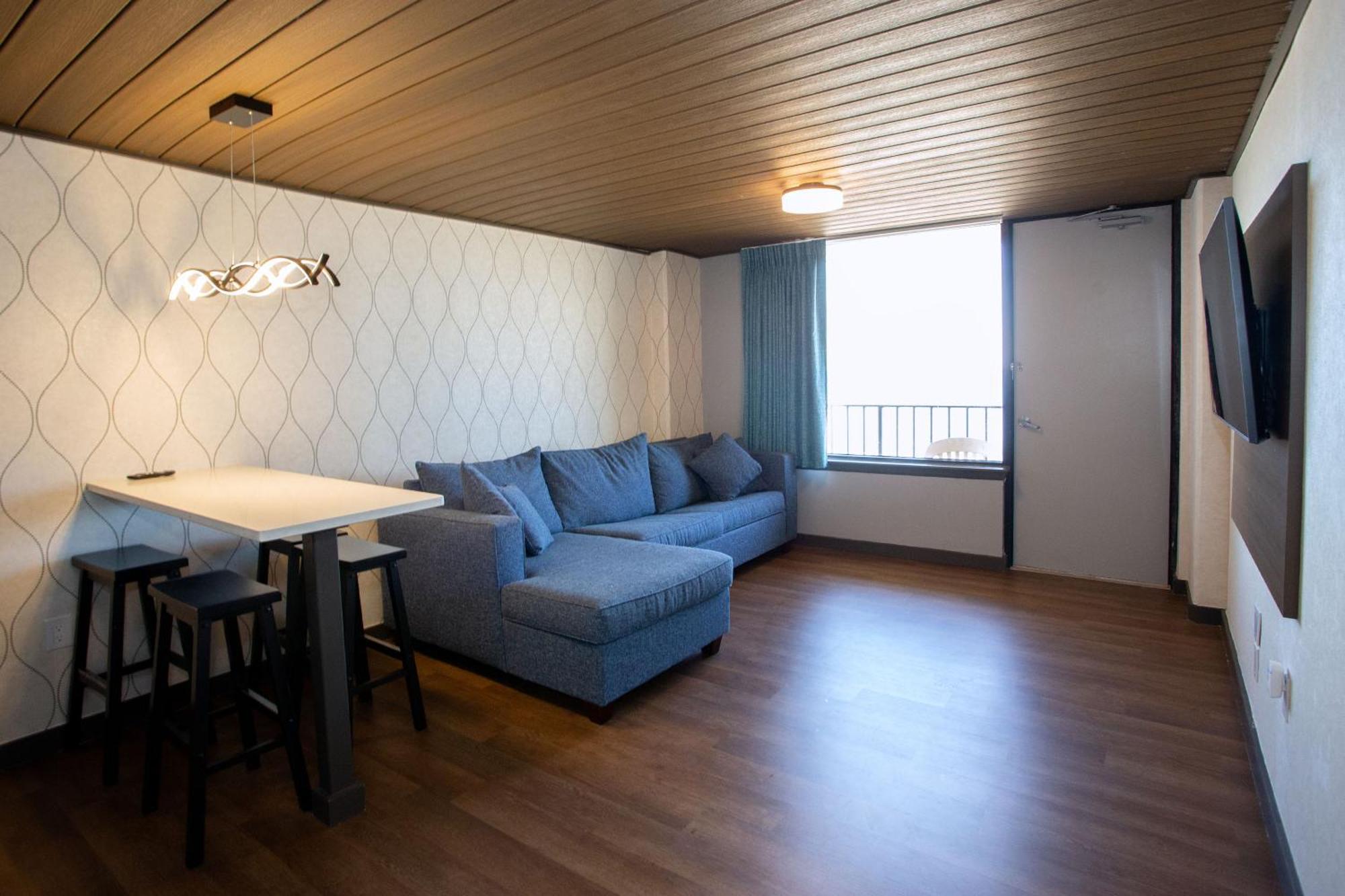 The Barclay Towers Hotel And Resort Virginia Beach Eksteriør billede