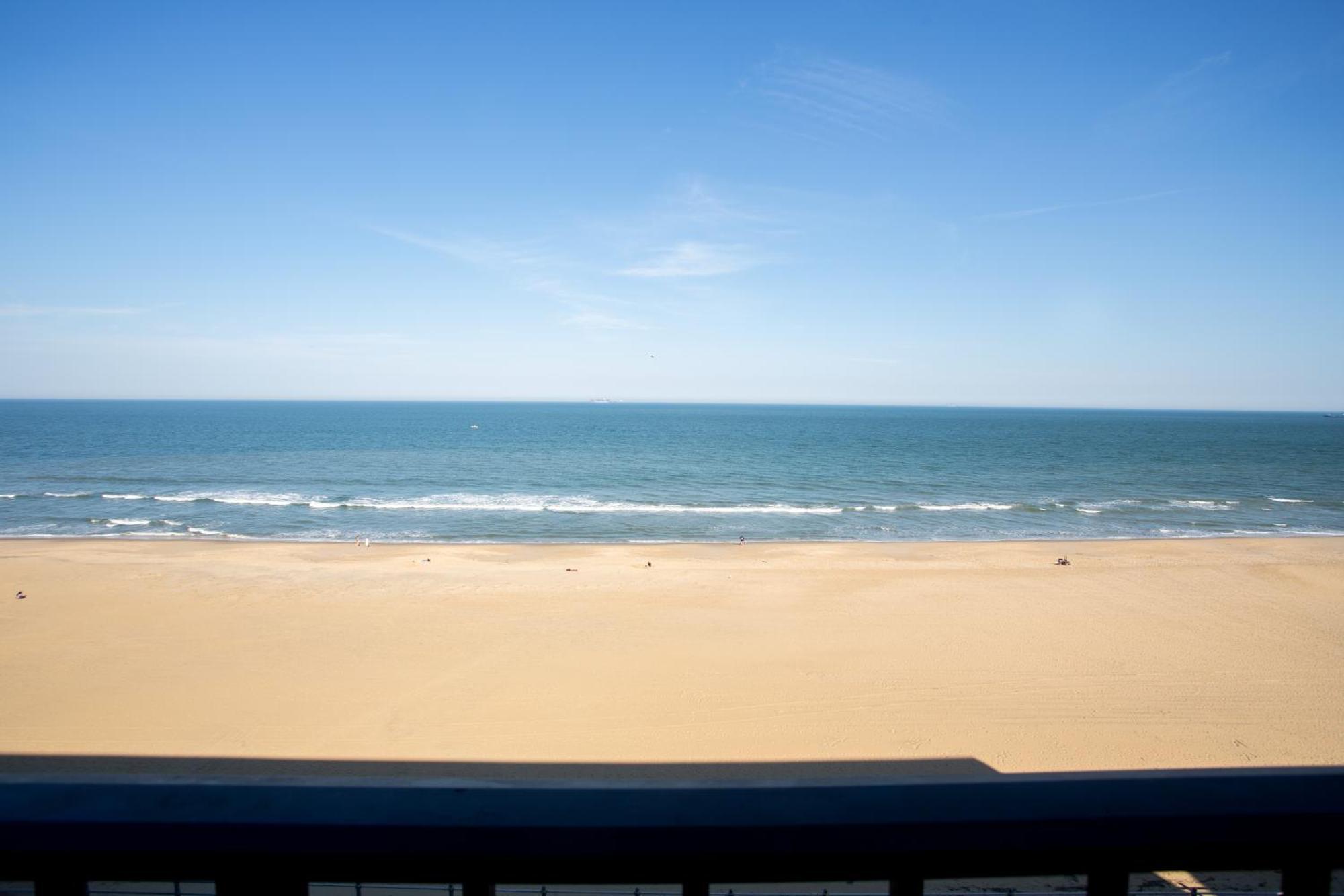 The Barclay Towers Hotel And Resort Virginia Beach Eksteriør billede