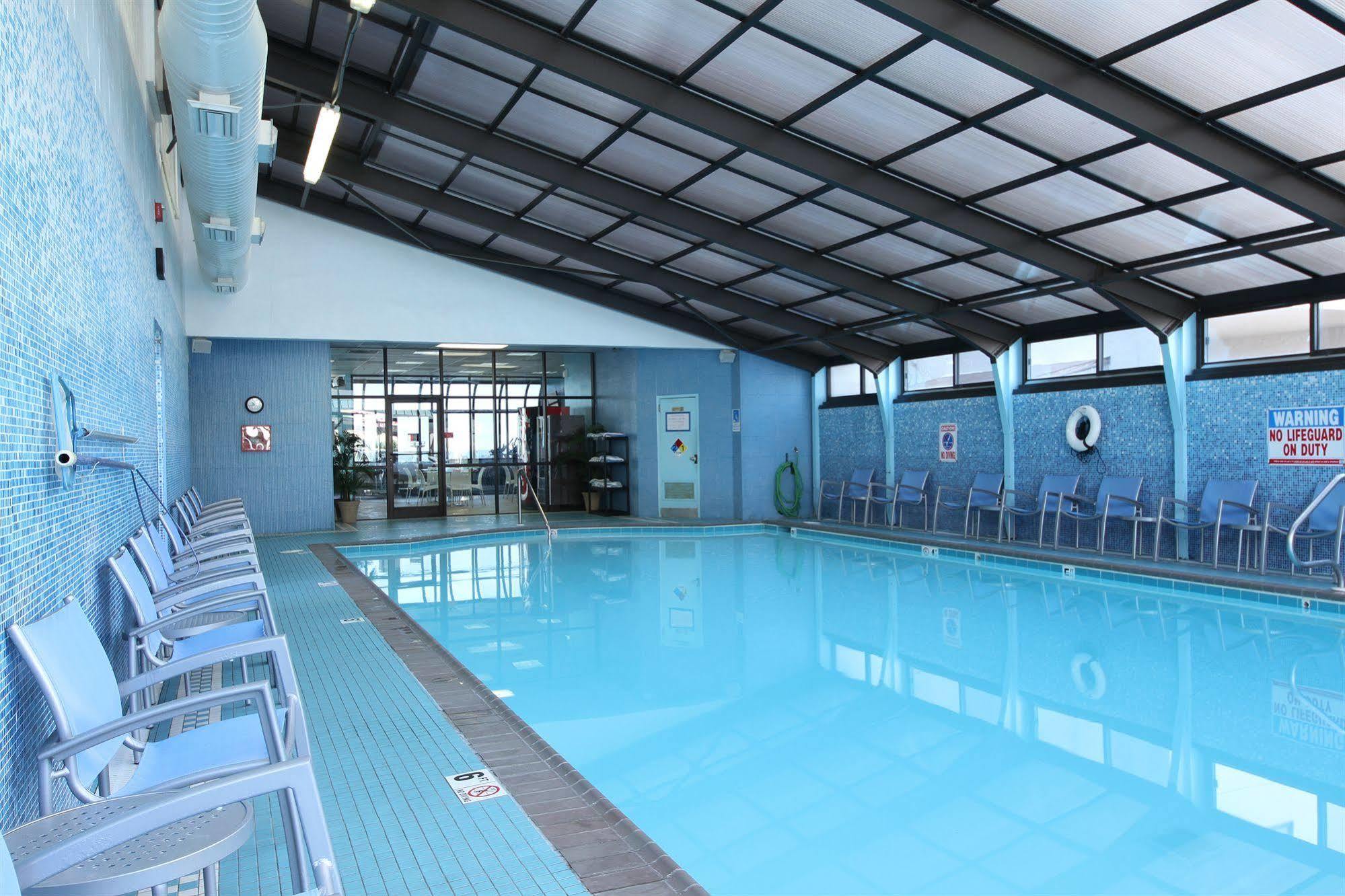 The Barclay Towers Hotel And Resort Virginia Beach Eksteriør billede